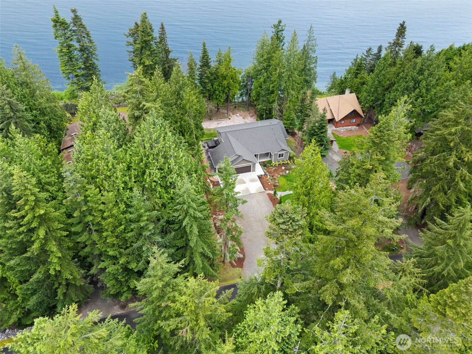 442 Buck Loop Road Sequim, WA 98382 - Photo 2 of 40