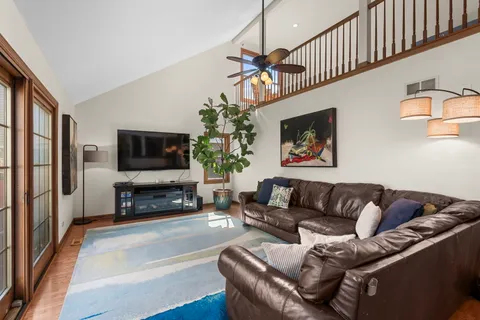 $450,000 | 1266 Sagebrush Trail, Cary, IL 60013