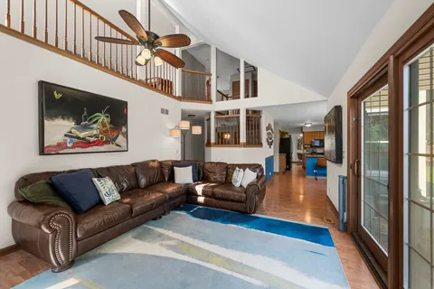 $450,000 | 1266 Sagebrush Trail, Cary, IL 60013