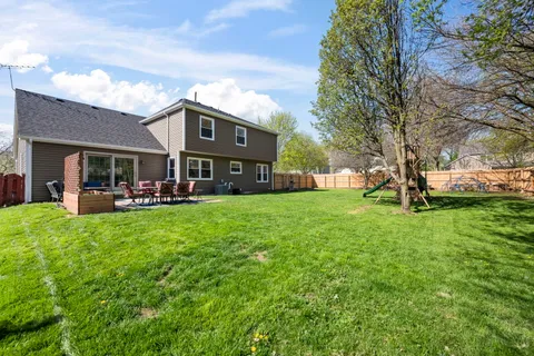 $450,000 | 1266 Sagebrush Trail, Cary, IL 60013