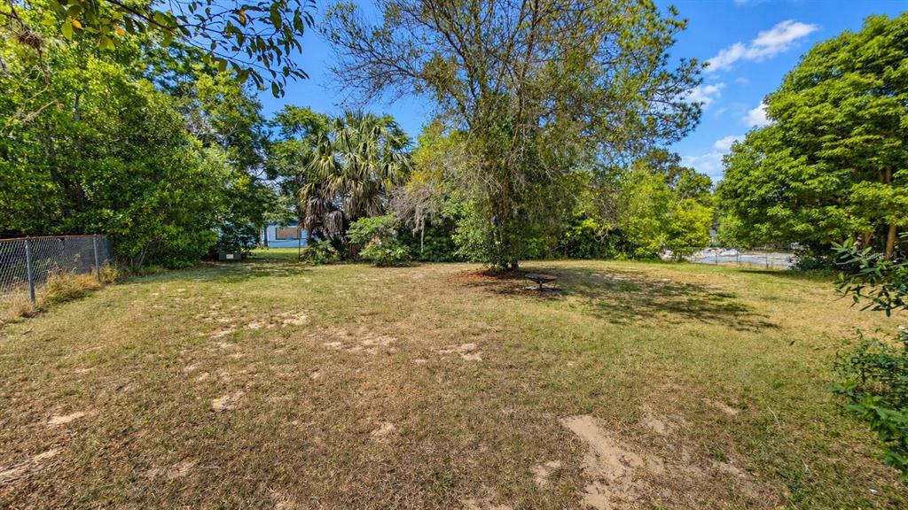 2 Clear Place Ocala, FL 34472 - Photo 5 of 23 a view of an outdoor space and a yard