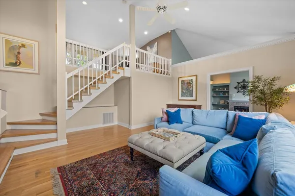 $739,000 | 1515 Rosewood Avenue, Deerfield, IL 60015