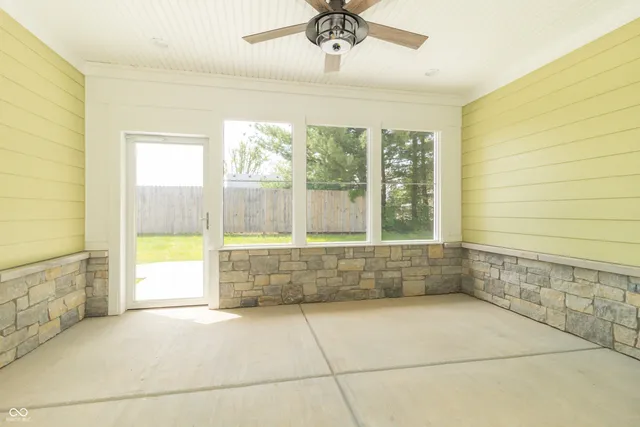 $472,000 | 307 Blue River Drive, Knightstown, IN 46148