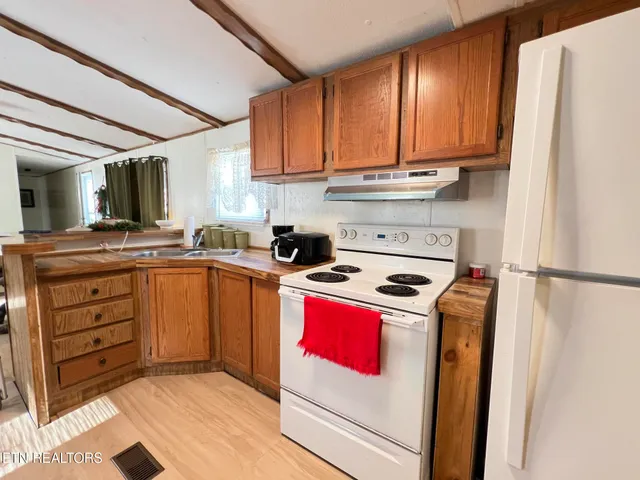 $69,900 | 106 Meadowview Lane, Decatur, TN 37322