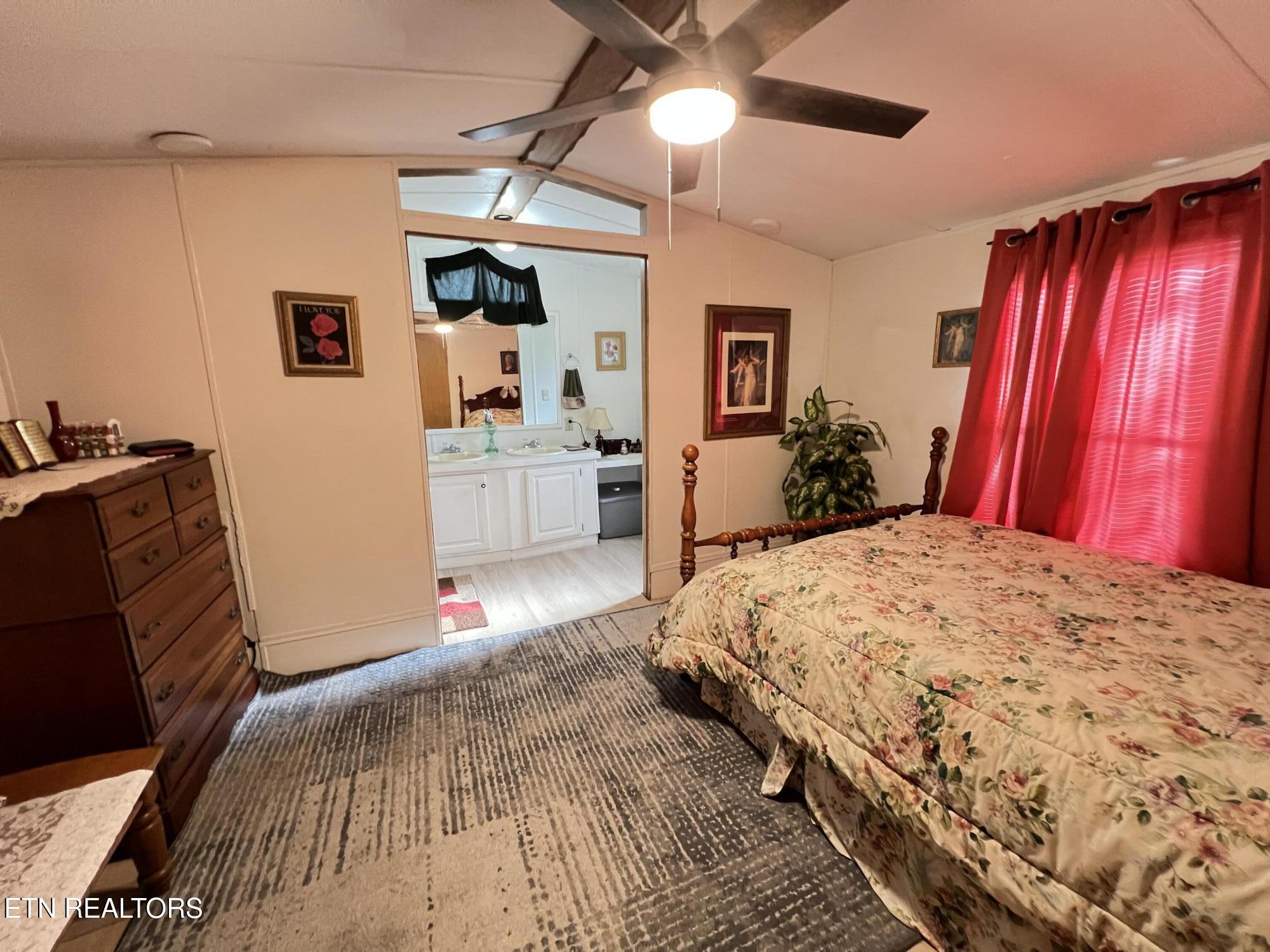 106 Meadowview Lane Decatur, TN 37322 - Photo 10 of 18 IMG_8002