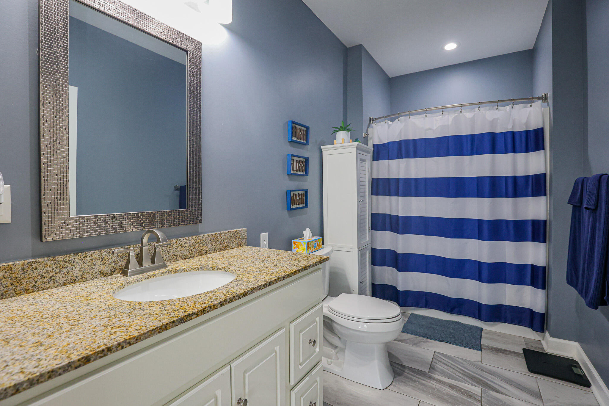 1930 Dogtown Road Benton, KY 42025 - Photo 40 of 66 Guest Bathroom
