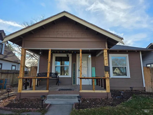 $255,000 | 435 4th Avenue North, Twin Falls, ID 83301