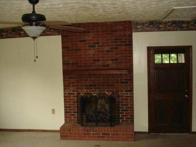 5504 Richmond Road Irvine, KY 40336 - Photo 3 of 17 Photo 3