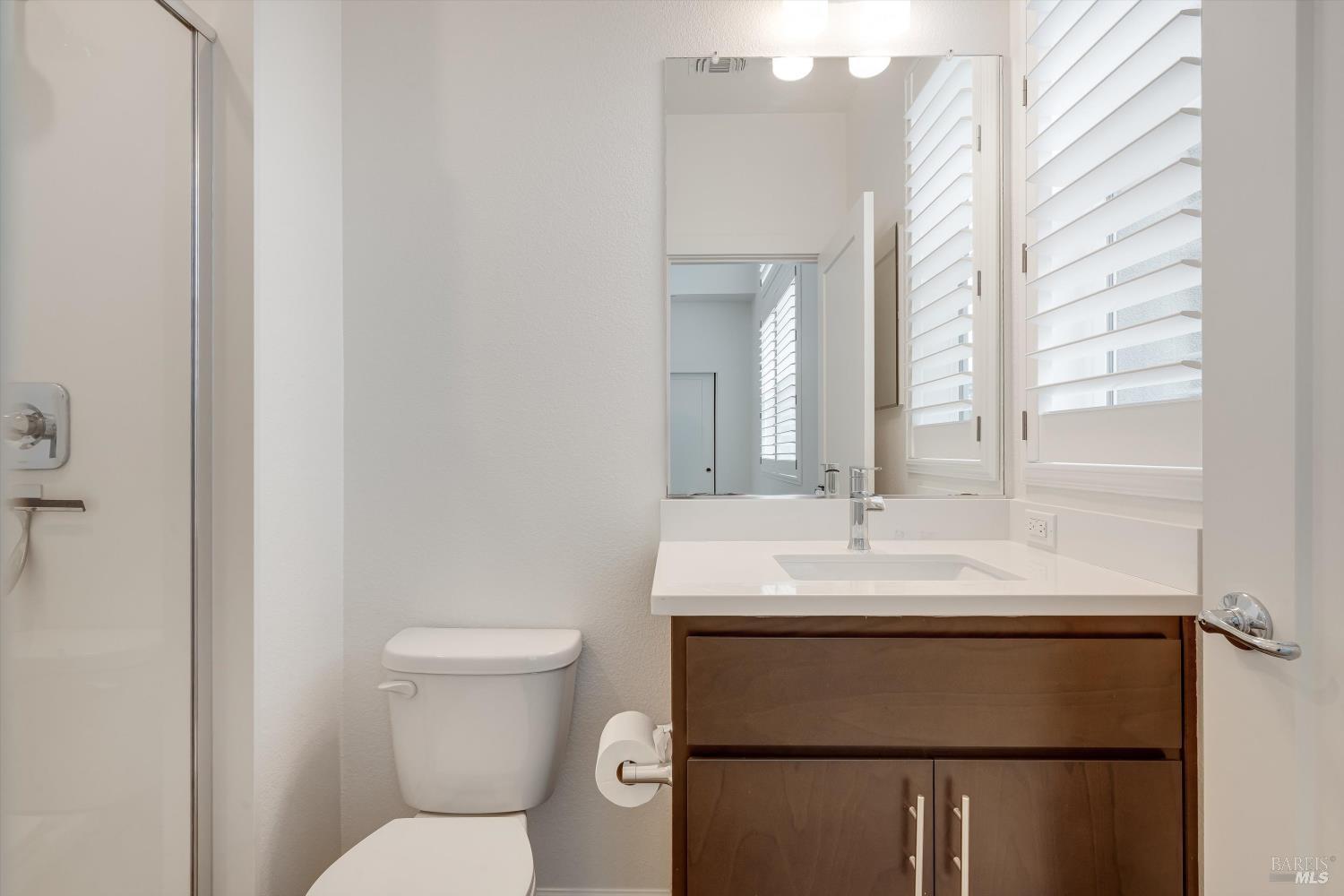 10 Birch Haven Way Santa Rosa, CA 95407 - Photo 21 of 40 Primary Bath