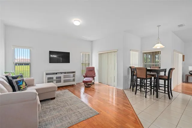 $325,000 | 3030 Winding Trail, Kissimmee, FL 34746