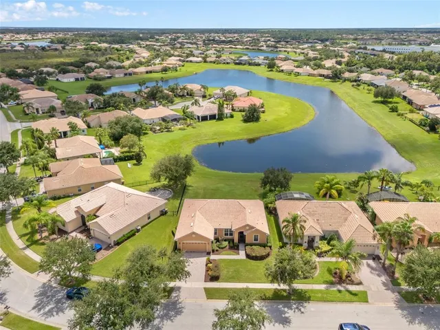 $325,000 | 3030 Winding Trail, Kissimmee, FL 34746