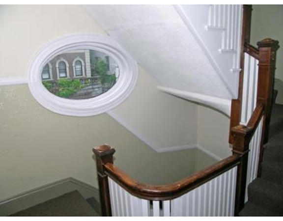 22 Bellvista Road, Unit 5 Boston, MA 02135 - Photo 4 of 25 Gallery Image 4