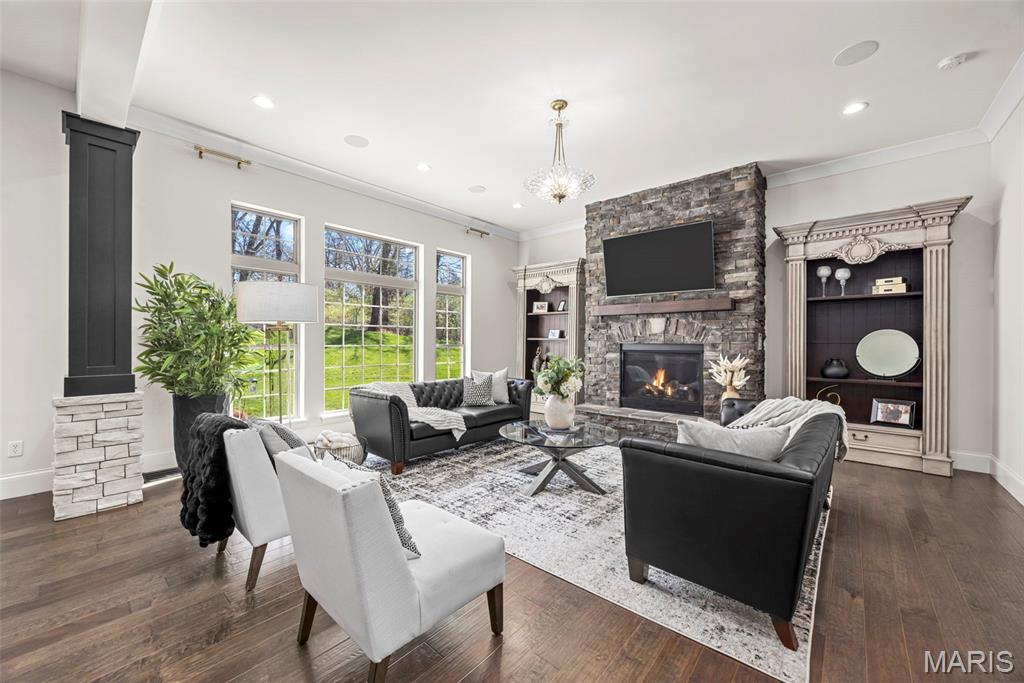 5 Watch Hill Road Ladue, MO 63124 - Photo 8 of 63 Gallery Image 8