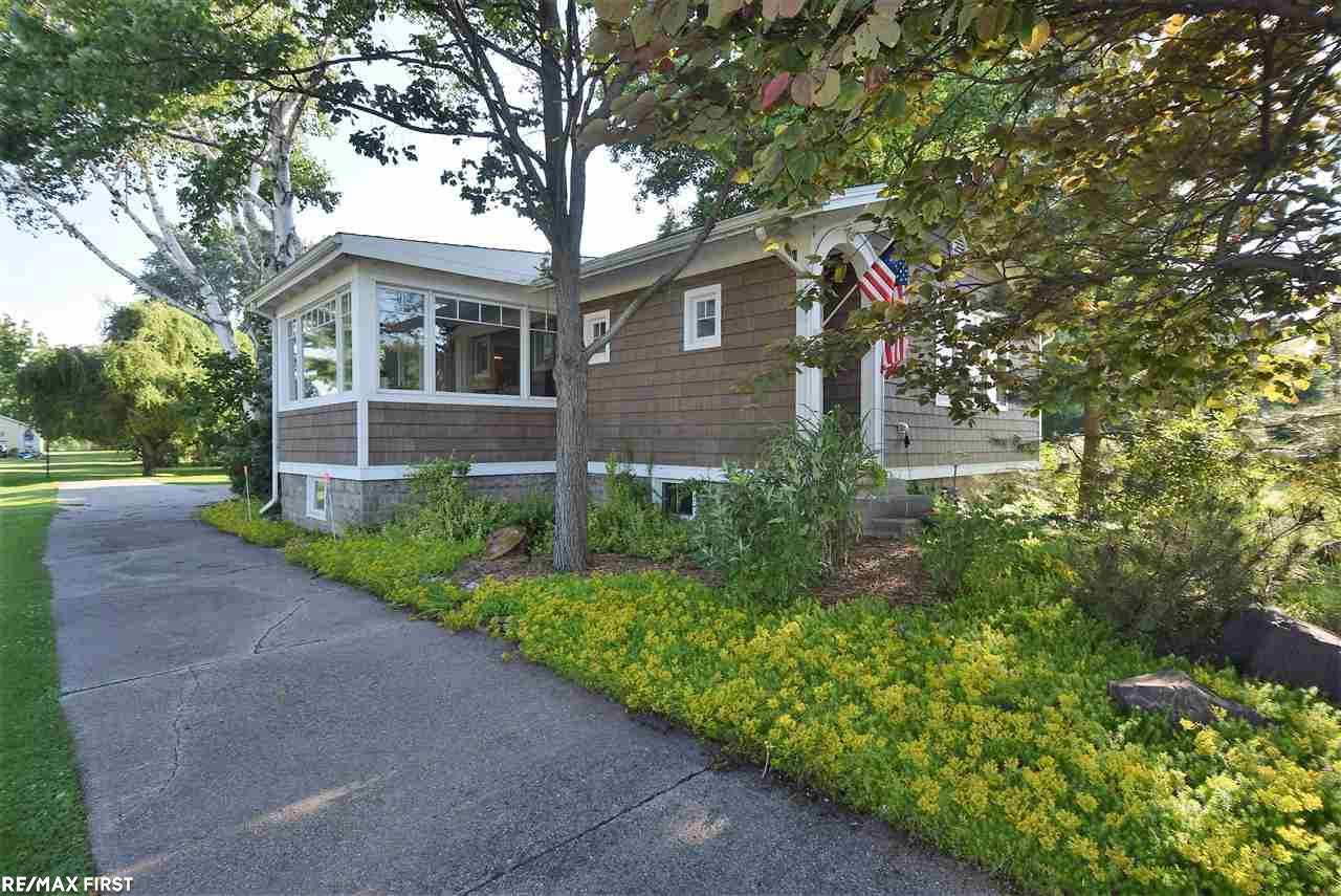 411 Pointe Tremble Road Algonac, MI 48001 - Photo 1 of 49 50047193.JPG