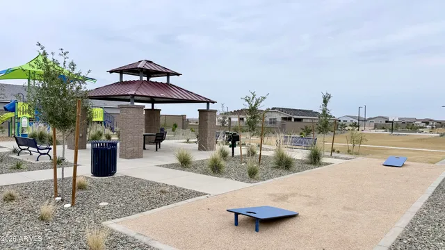 $2,095 | 15809 West Gray Fox Trail, Surprise, AZ 85387