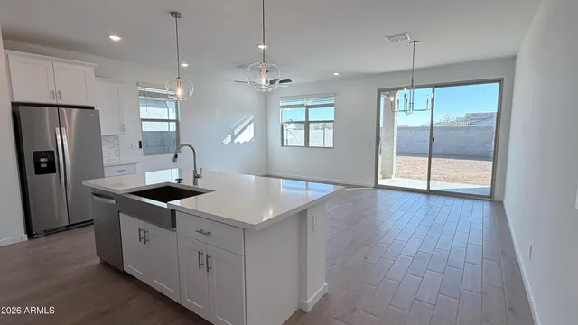 $2,095 | 15809 West Gray Fox Trail, Surprise, AZ 85387