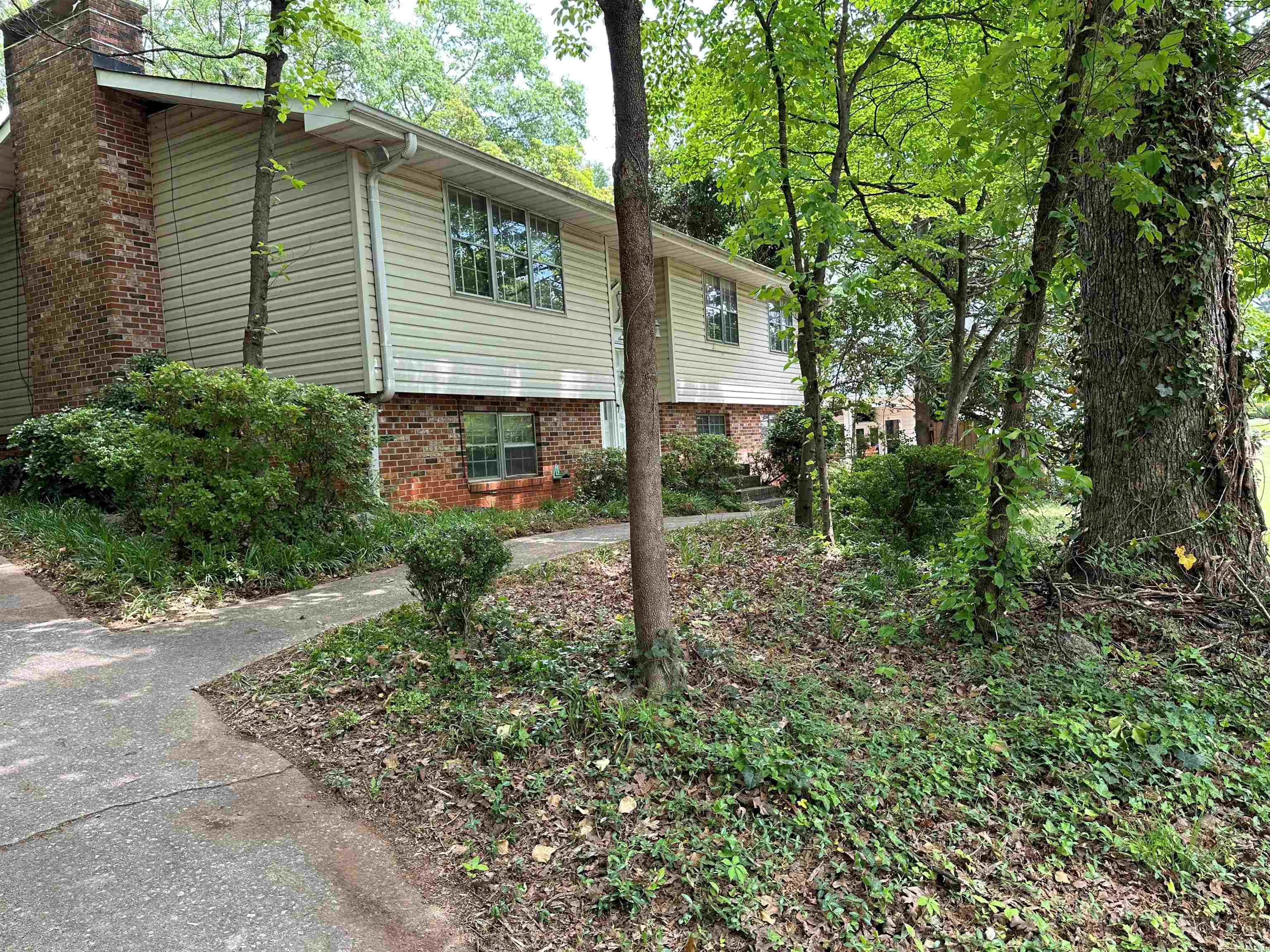 417 Legrand Boulevard Greenville, SC 29607 - Photo 1 of 16 Gallery Image 1