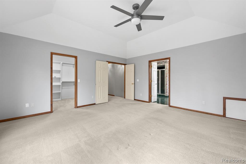 1384 Lakeview Drive Rochester Hills, MI 48306 - Photo 42 of 65