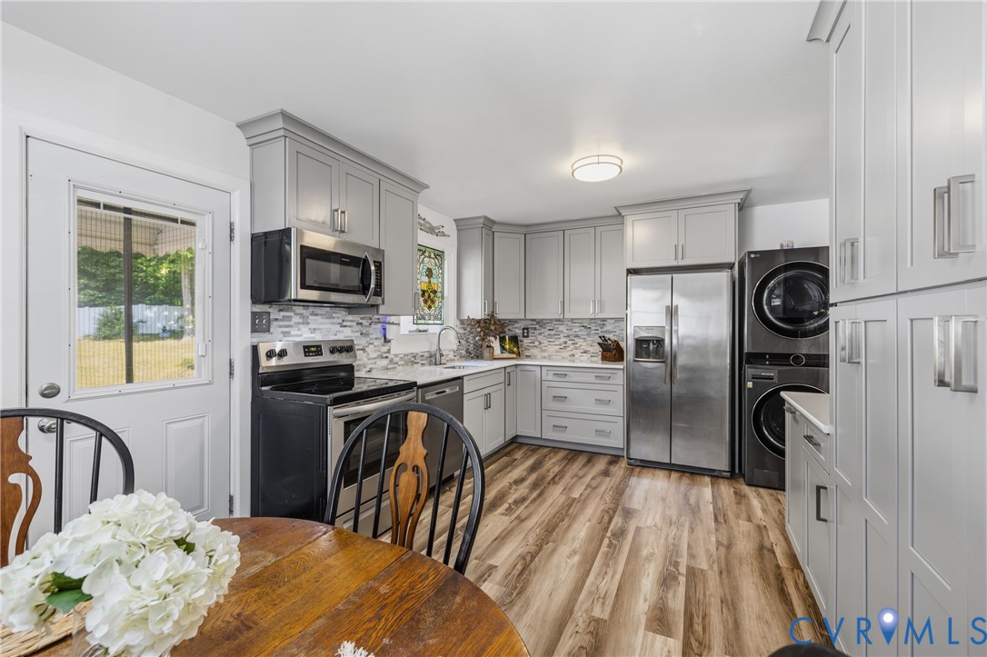 5112 Rollingway Road Chesterfield, VA 23832 - Photo 7 of 24 Gallery Image 7