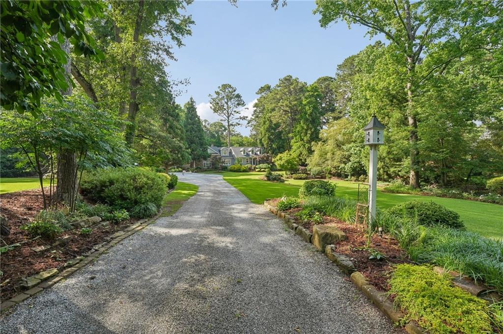 5091 Miller Road Southwest Lilburn, GA 30047 - Photo 4 of 88