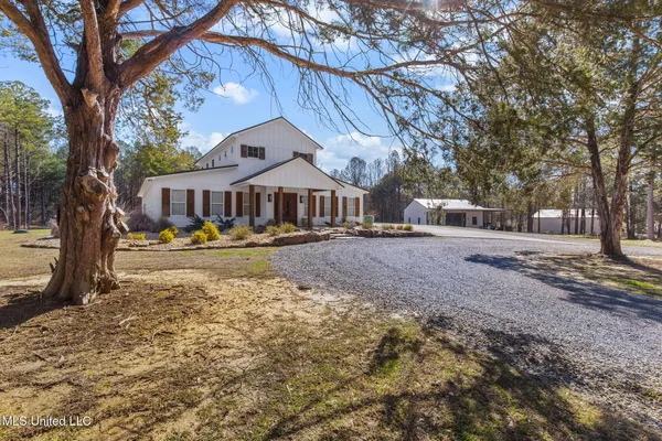 $749,900 | 2162 Leesburg Road, Morton, MS 39117