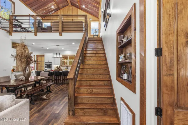 $749,900 | 2162 Leesburg Road, Morton, MS 39117