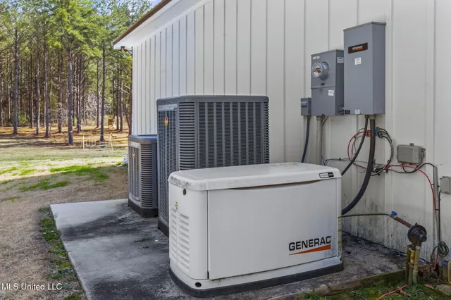 $749,900 | 2162 Leesburg Road, Morton, MS 39117