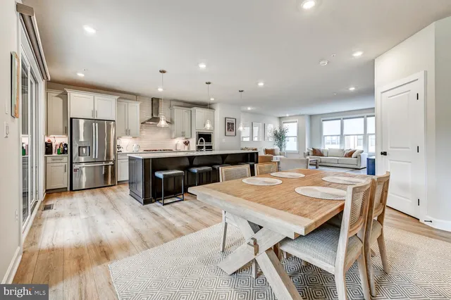 $719,999 | 241 Hickory Hollow, Cockeysville, MD 21030