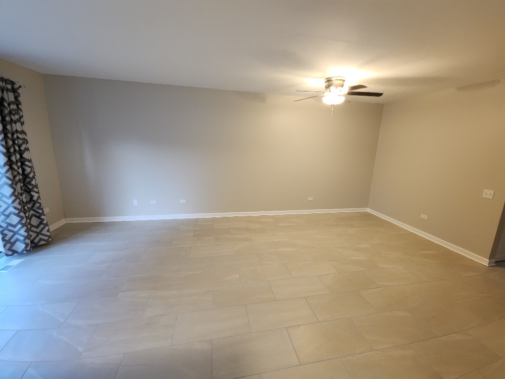 7 Marion Lane Streamwood, IL 60107 - Photo 8 of 10 a view of empty room