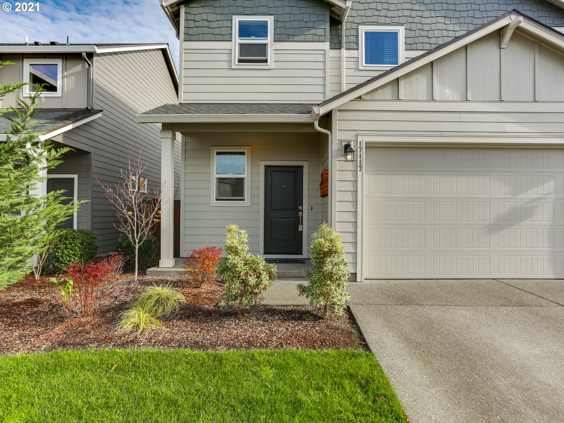 17117 Northeast 14th Place Ridgefield, WA 98642 - Photo 2 of 31 Gallery Image 2