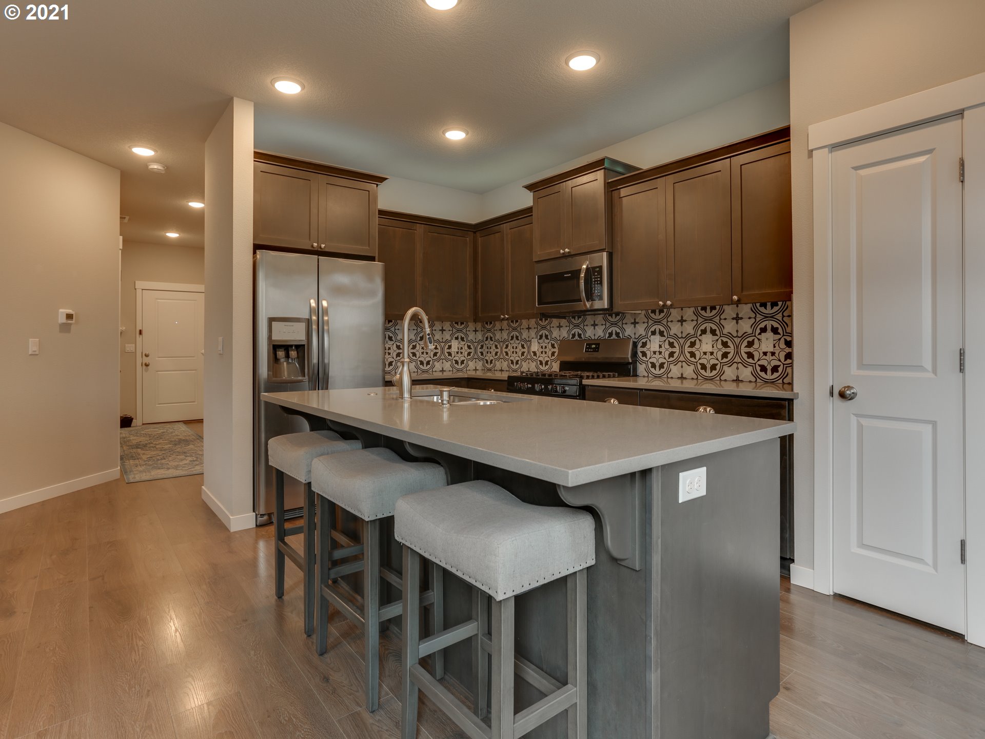 17117 Northeast 14th Place Ridgefield, WA 98642 - Photo 10 of 31 Gallery Image 10