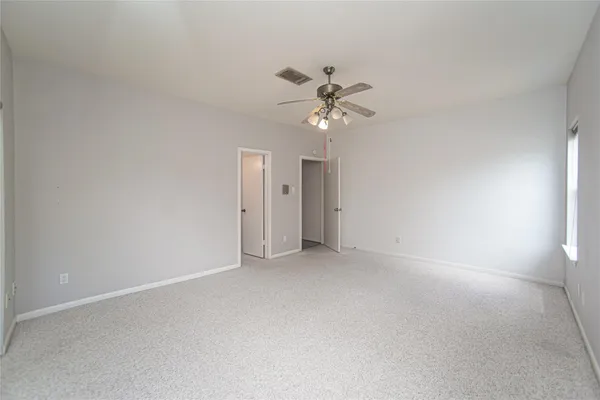 $1,800 | 8101 El Mundo Street, Unit 8101, Houston, TX 77054