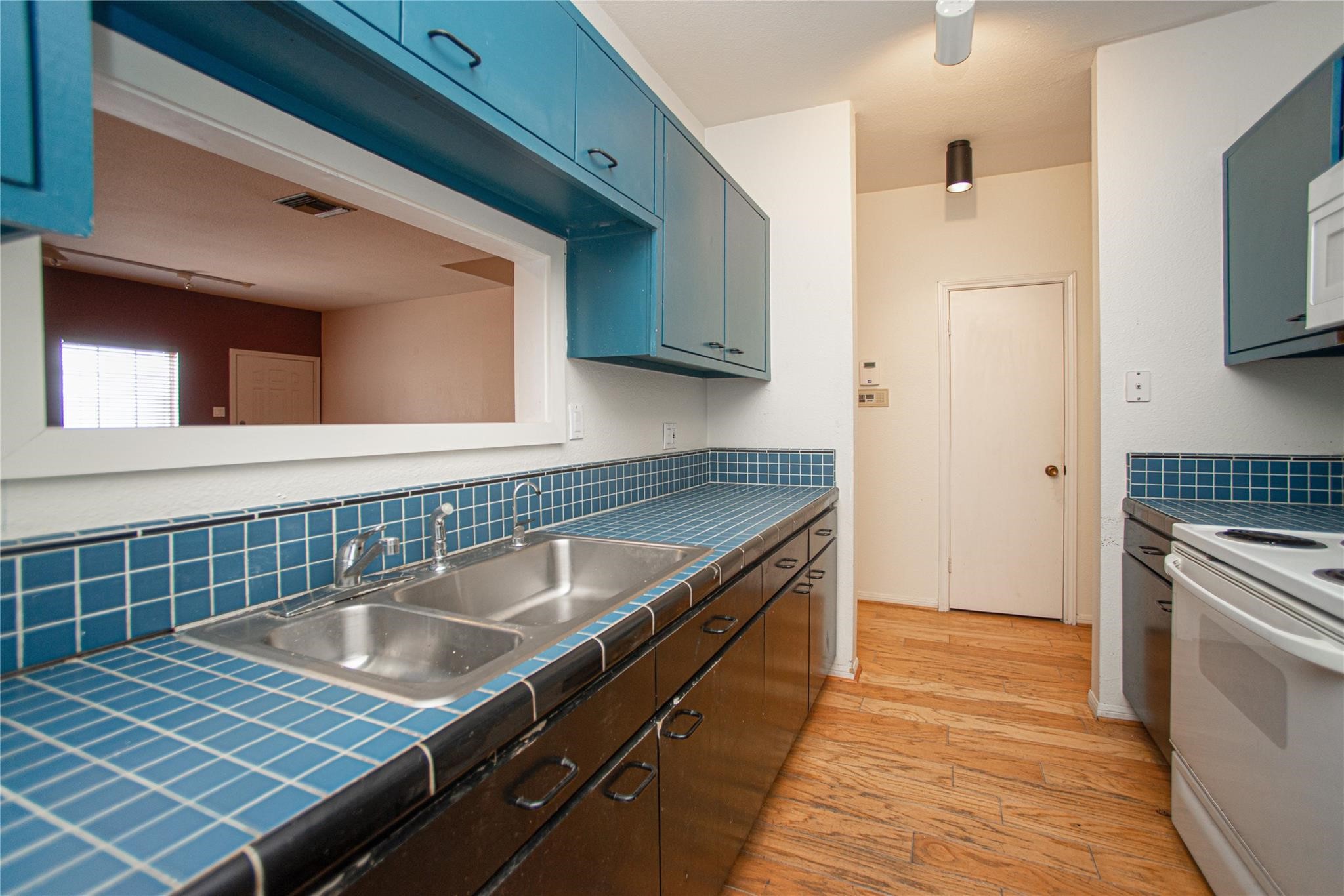 8101 El Mundo Street, Unit 8101 Houston, TX 77054 - Photo 8 of 14