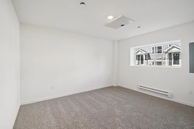 $340,990 | 1393 Oakfield Lane, Pingree Grove, IL 60140