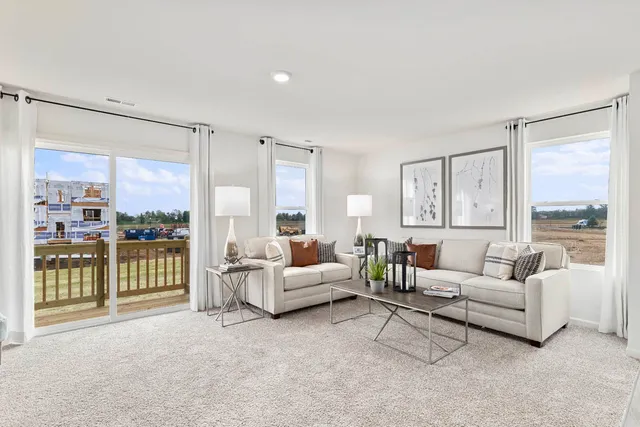 $340,990 | 1393 Oakfield Lane, Pingree Grove, IL 60140