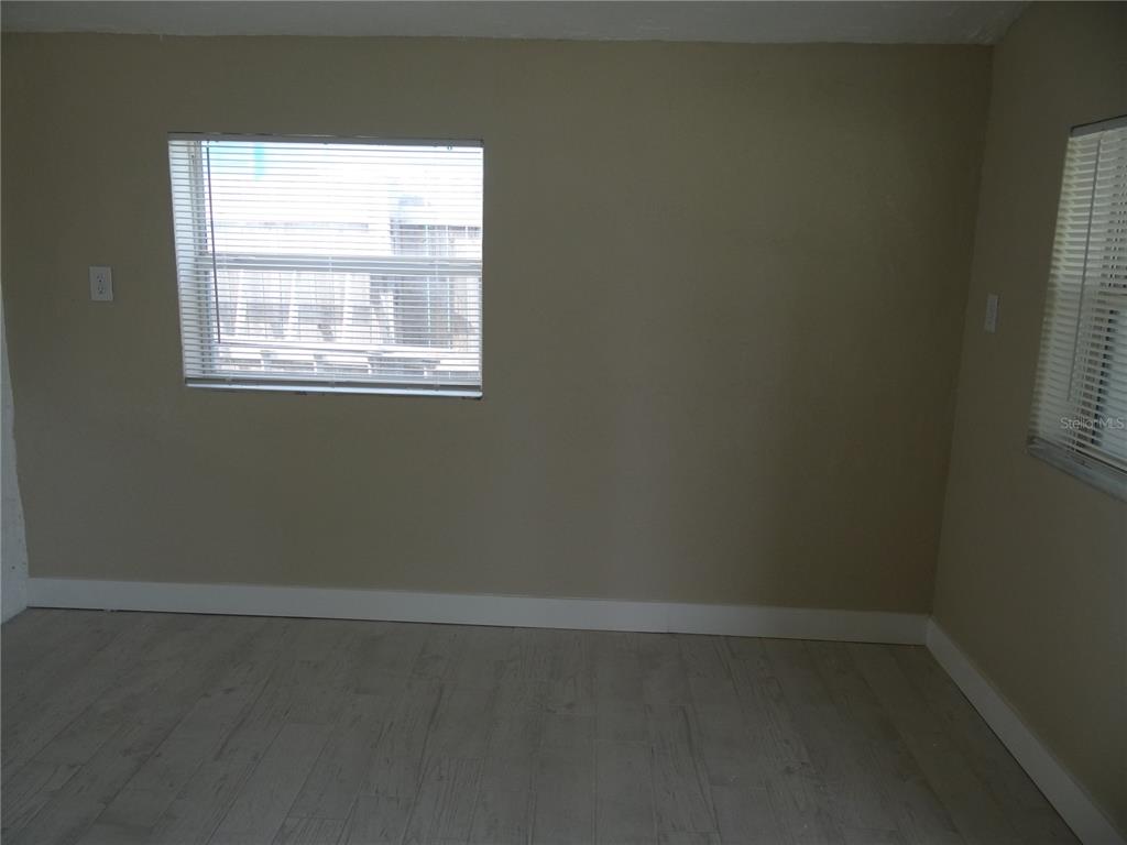 13360 Boca Ciega Avenue Madeira Beach, FL 33708 - Photo 21 of 45 a small space with a window