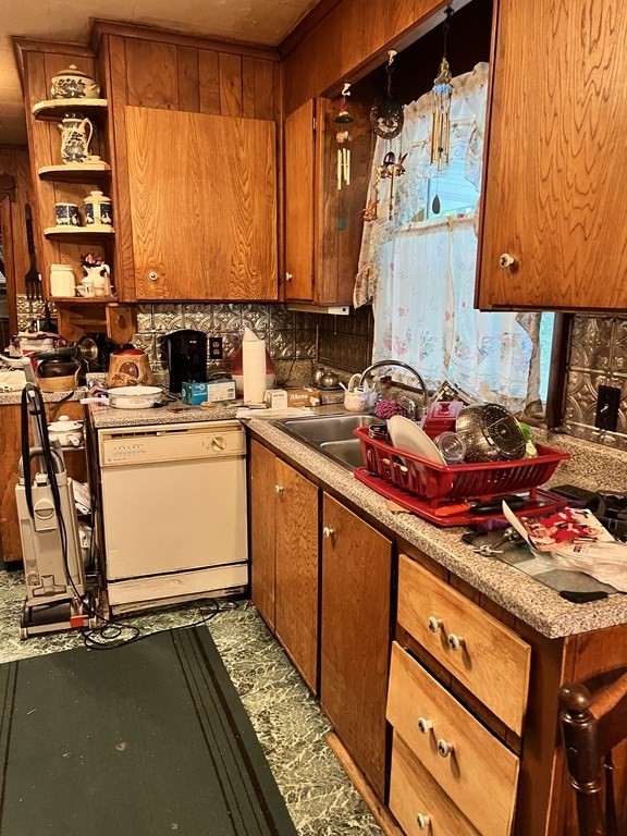 205 Vining Hill Road Southwick, MA 01077 - Photo 2 of 11 Gallery Image 2