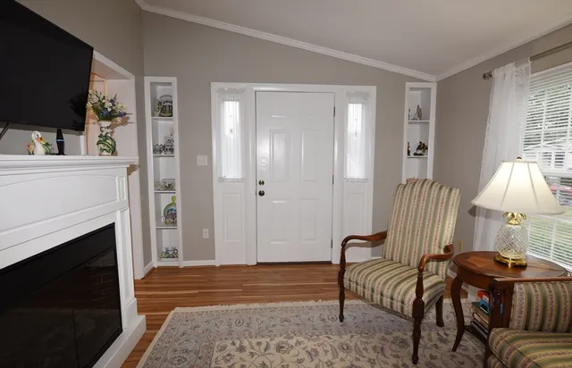 $309,900 | 3 Hickory Circle, Rockland, MA 02370