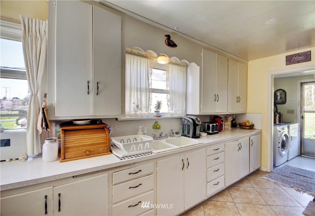 2638 McLeod Road Bellingham, WA 98225 - Photo 14 of 25 Gallery Image 14