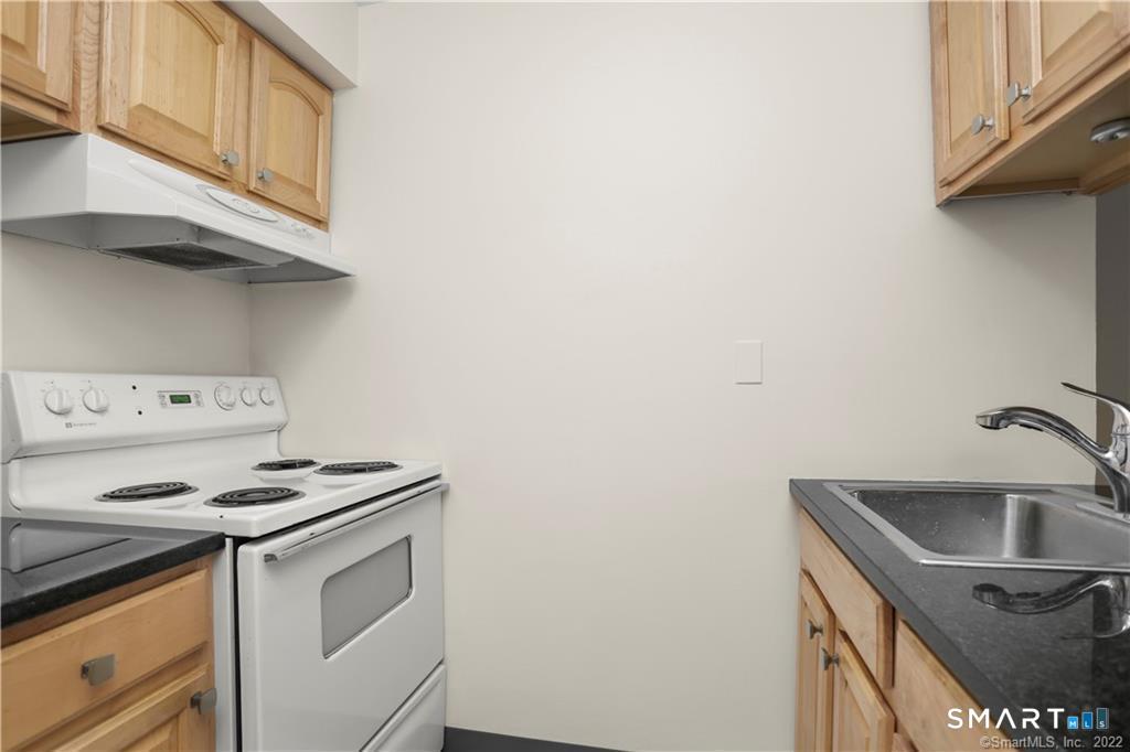 25 Ellsworth Street, Unit 5 Bridgeport, CT 06605 - Photo 13 of 25