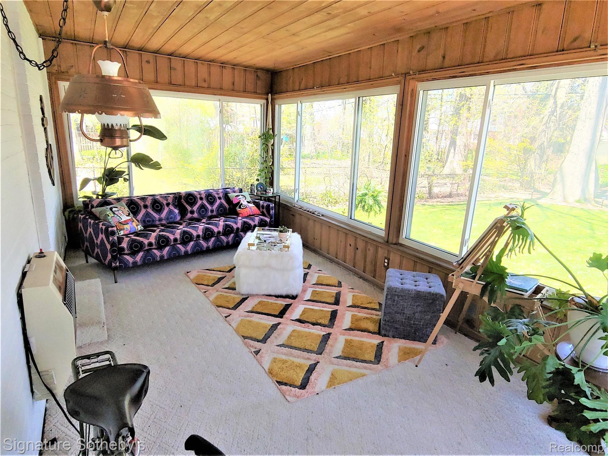 1426 Hampton Road Grosse Pointe, MI 48236 - Photo 25 of 32 flrm4.jpg
