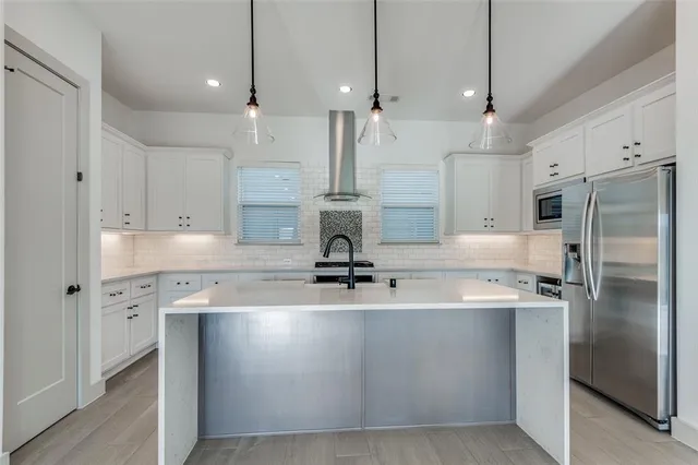 $3,850 | 2609 La Altura Lane, Dallas, TX 75212