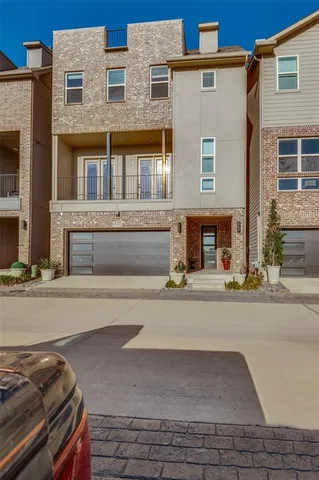 $3,850 | 2609 La Altura Lane, Dallas, TX 75212