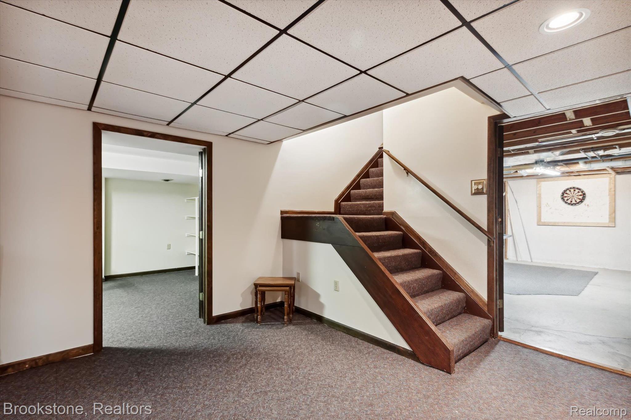 2239 Chippenham Chase Rochester, MI 48306 - Photo 45 of 52