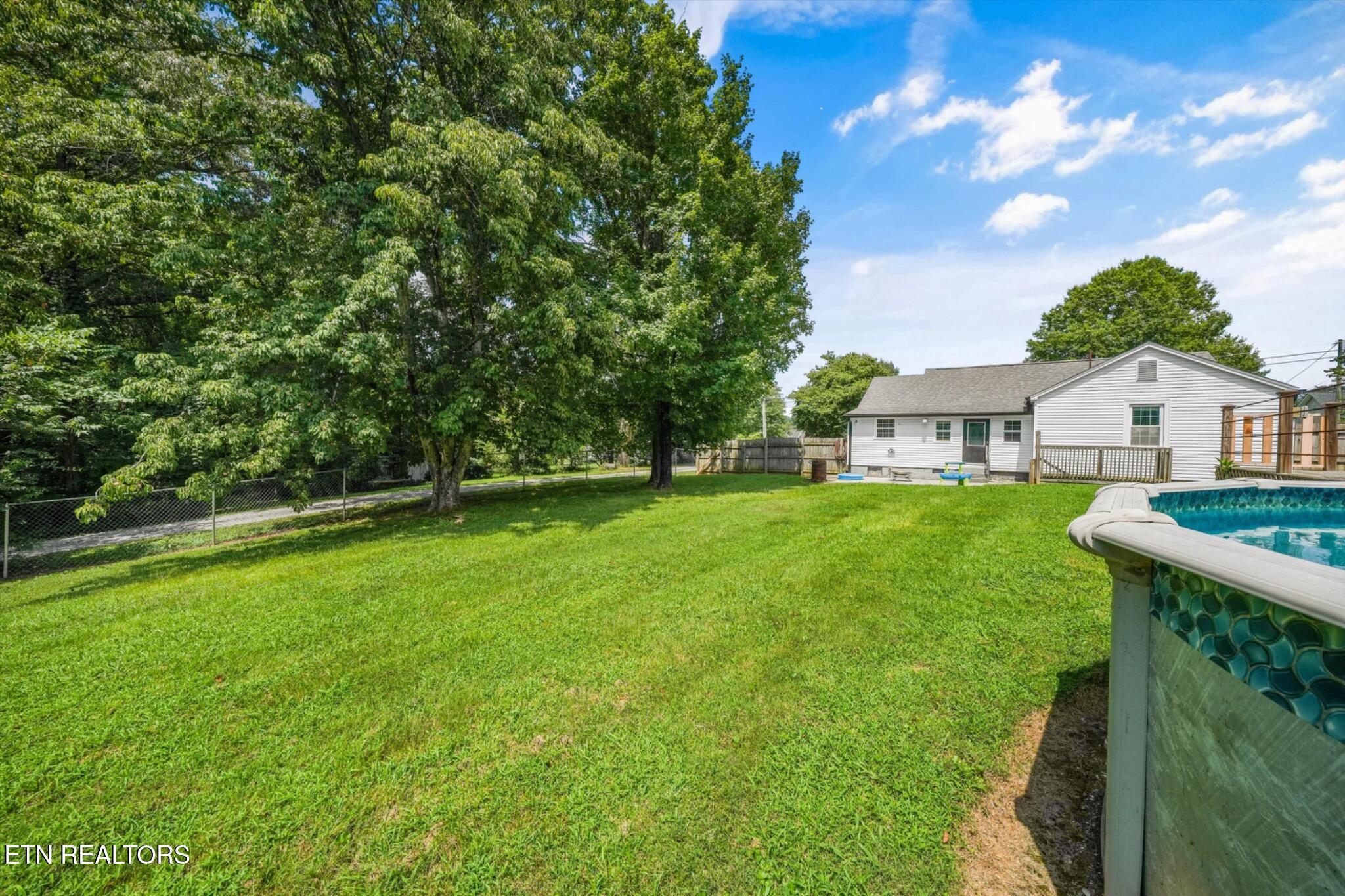 6411 Bob Varner Road Knoxville, TN 37918 - Photo 22 of 32 6411-bob-varner-rd-knoxville-tn-backyard