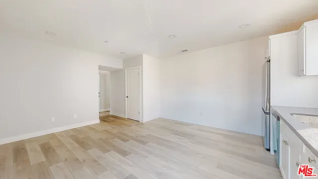 $4,699 | 252 Rosemont Avenue, Unit 1/2, Los Angeles, CA 90026