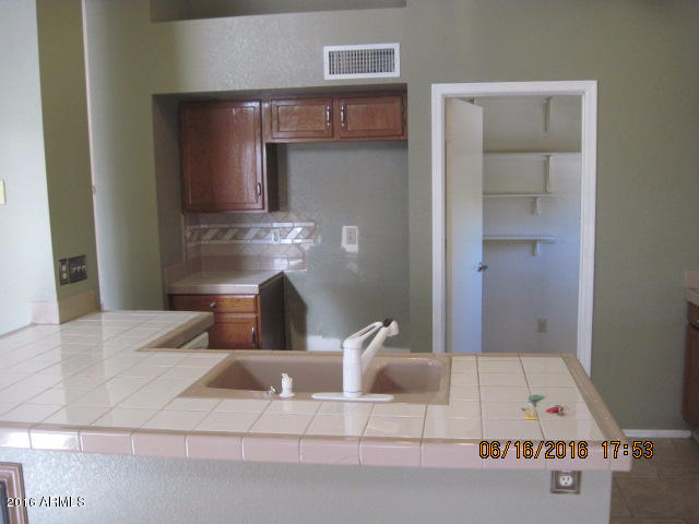 2212 North Roca Mesa, AZ 85213 - Photo 6 of 27 IMG_6019