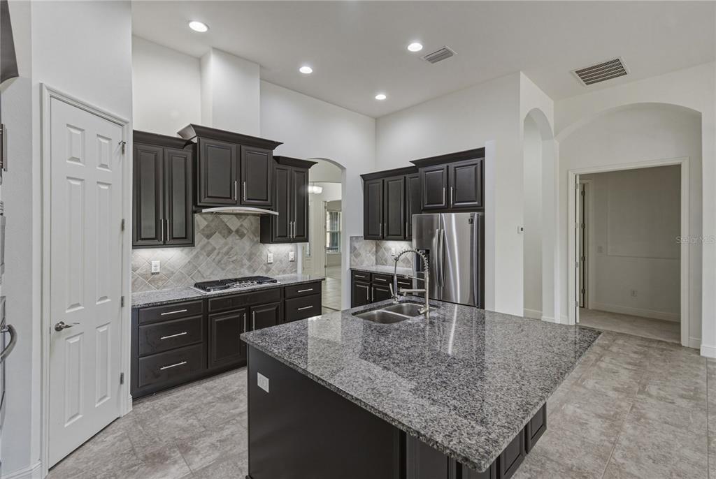 5904 Shell Ridge Drive Lithia, FL 33547 - Photo 38 of 99
