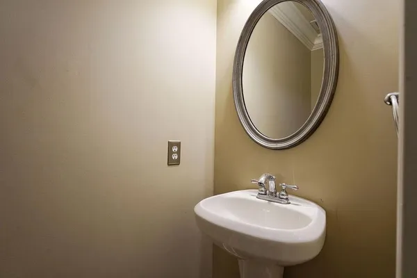 $2,600 | 307 Le Gran Bend, Sandy Springs, GA 30328