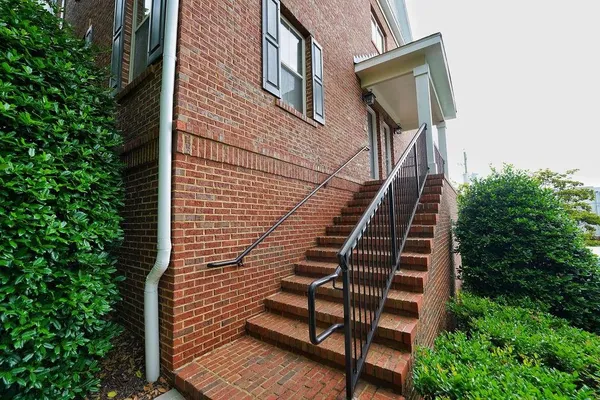 $2,600 | 307 Le Gran Bend, Sandy Springs, GA 30328